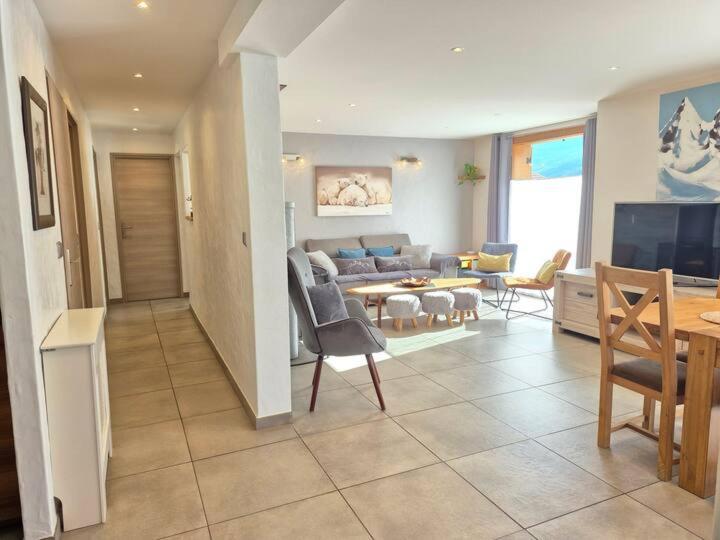 Chalet Avec Jacuzzi, Billard, Jardin Clos, Proche Paradiski La Plagne Exterior foto
